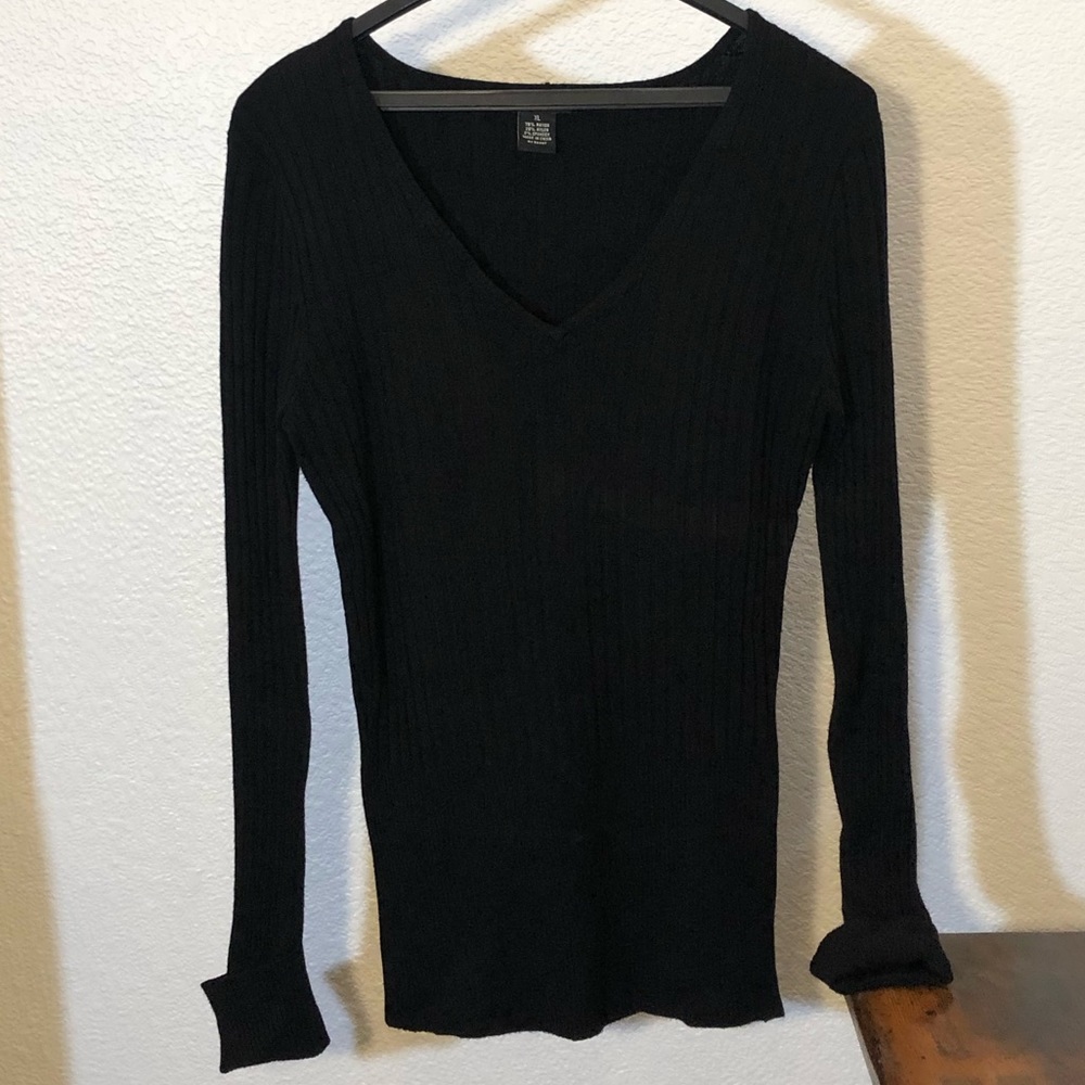 BCBGMAXAZRIA Black Ribbed Long Sleeve Tunic Sweater. Size XL